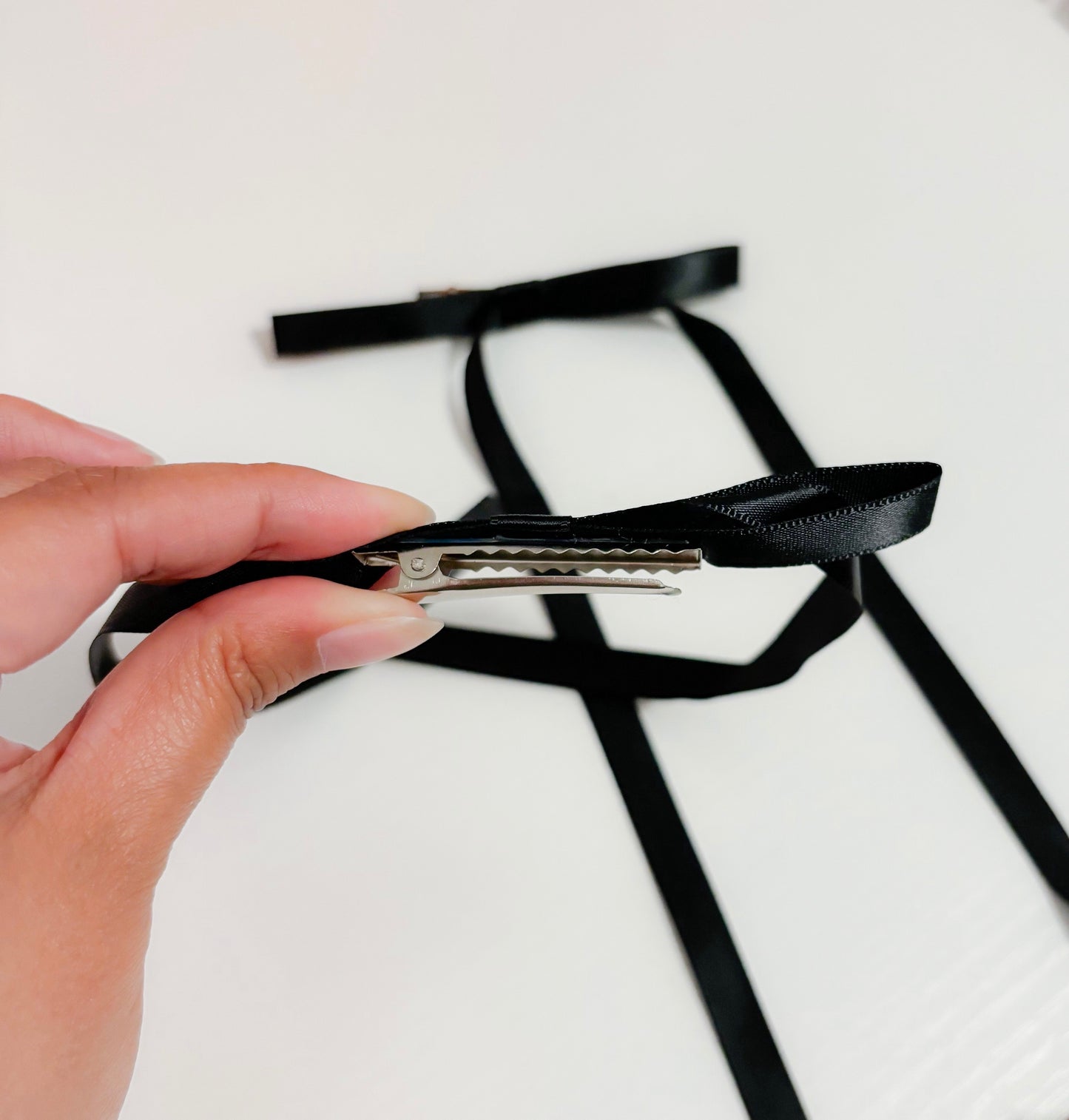 Bow String Clips
