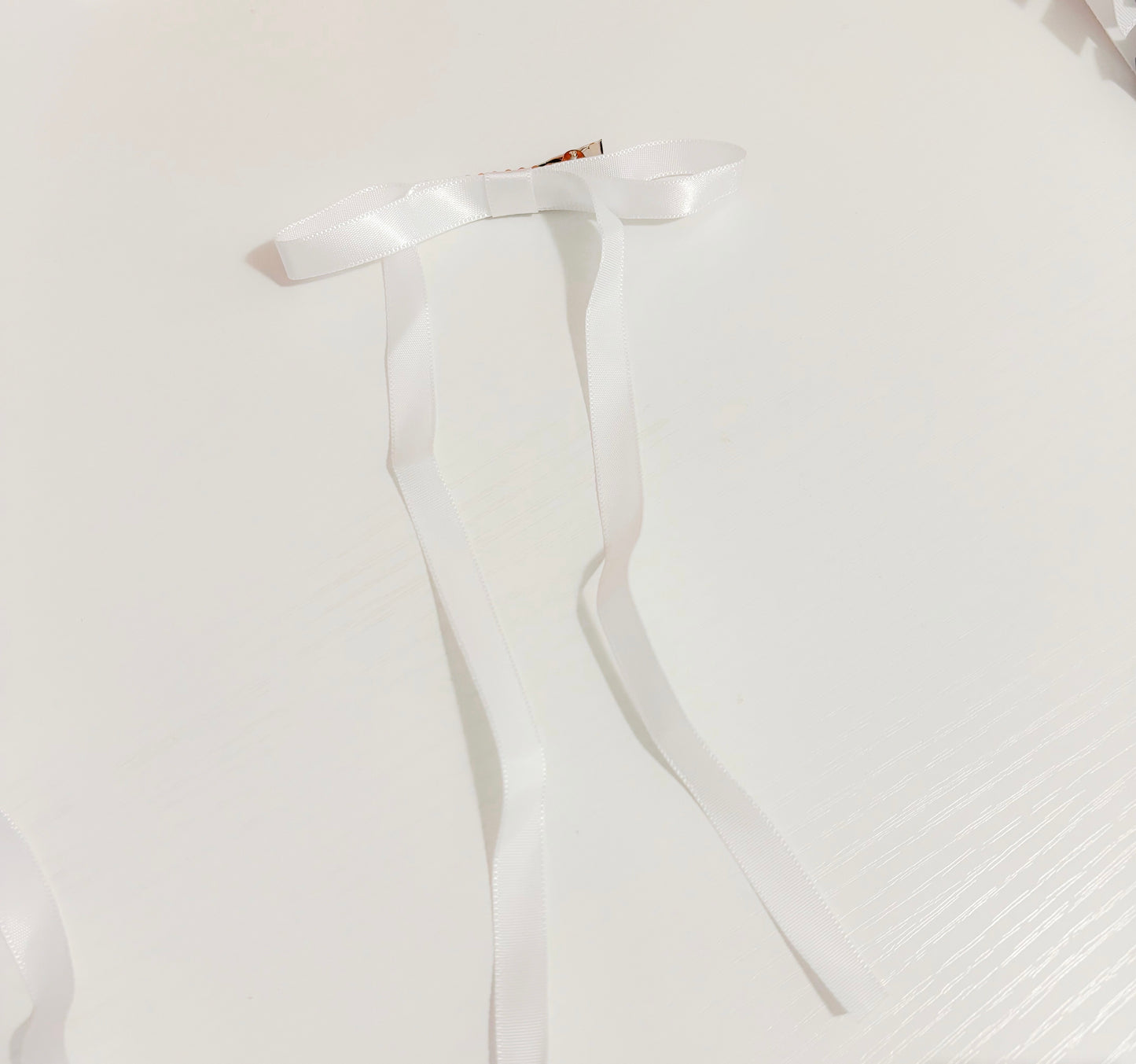 Bow String Clips