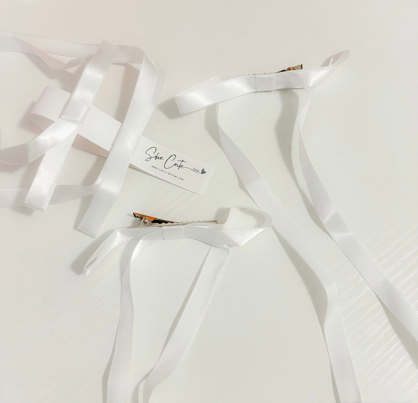 Bow String Clips
