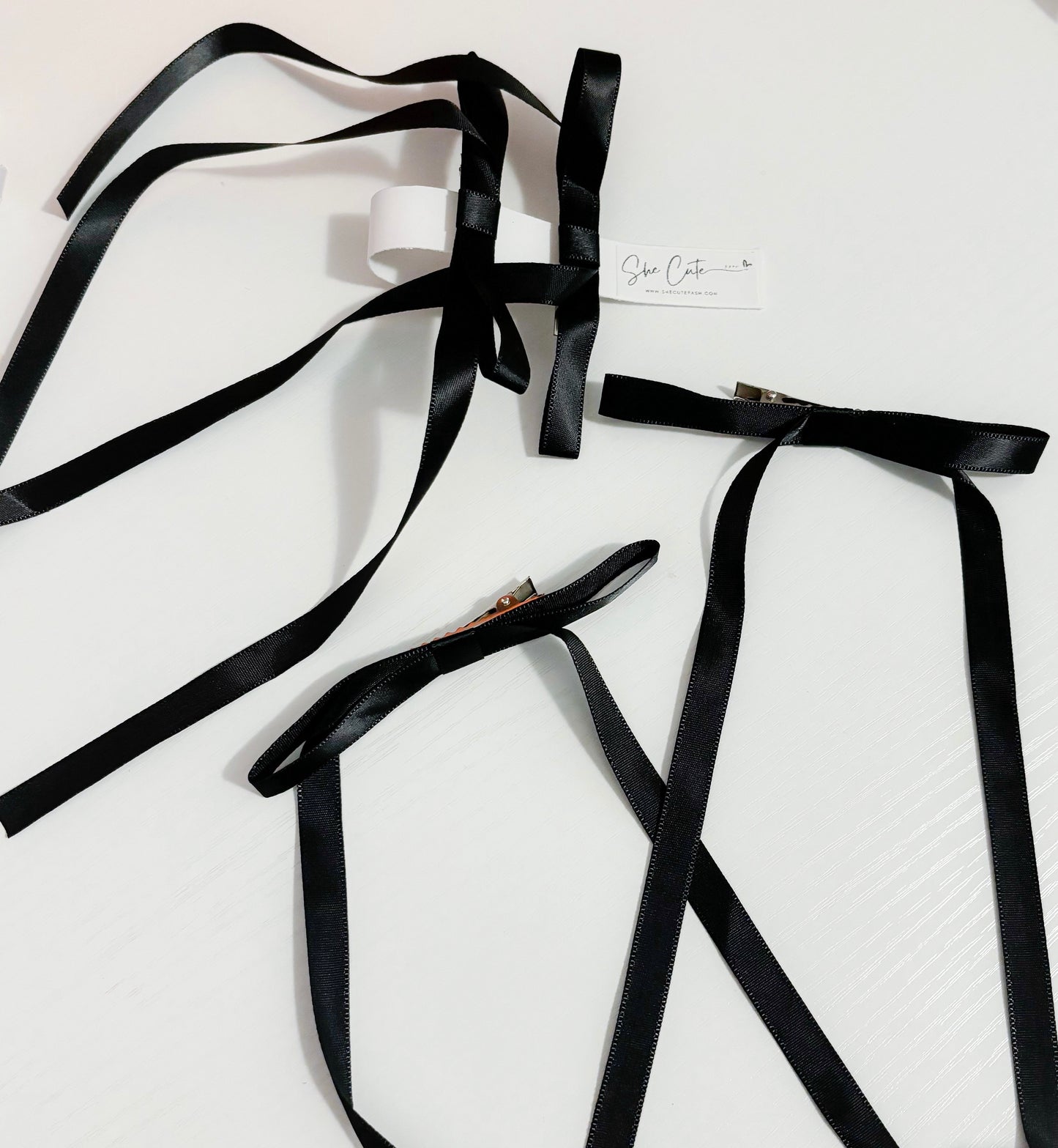 Bow String Clips